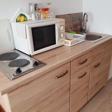 סופרון Karmelita Boutique Apartman מראה חיצוני תמונה