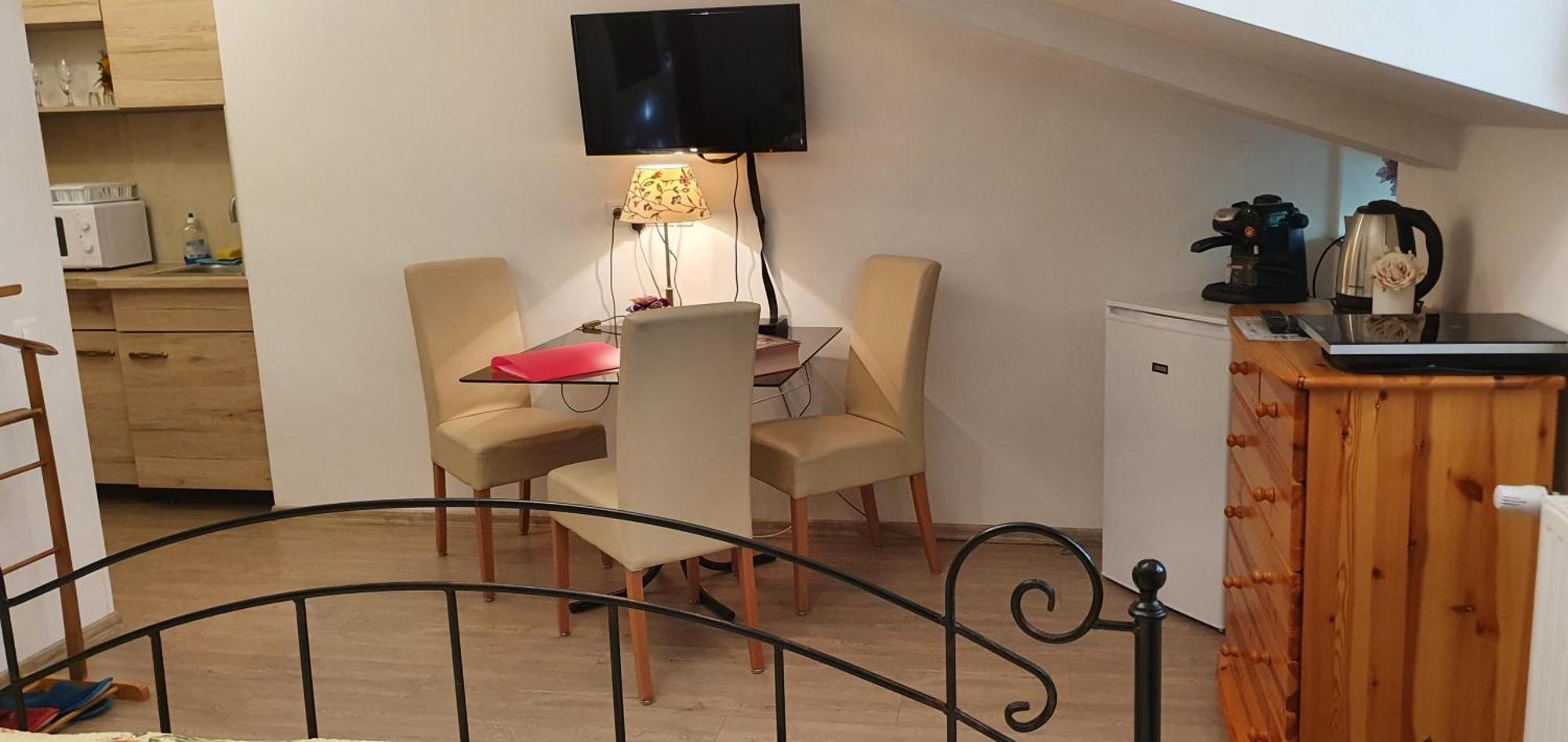סופרון Karmelita Boutique Apartman חדר תמונה