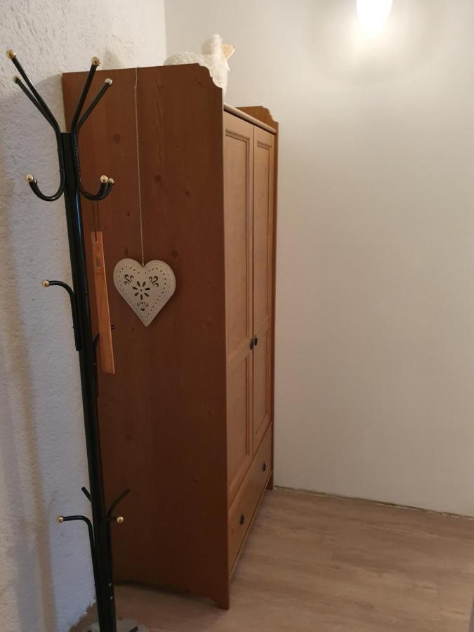 סופרון Karmelita Boutique Apartman מראה חיצוני תמונה